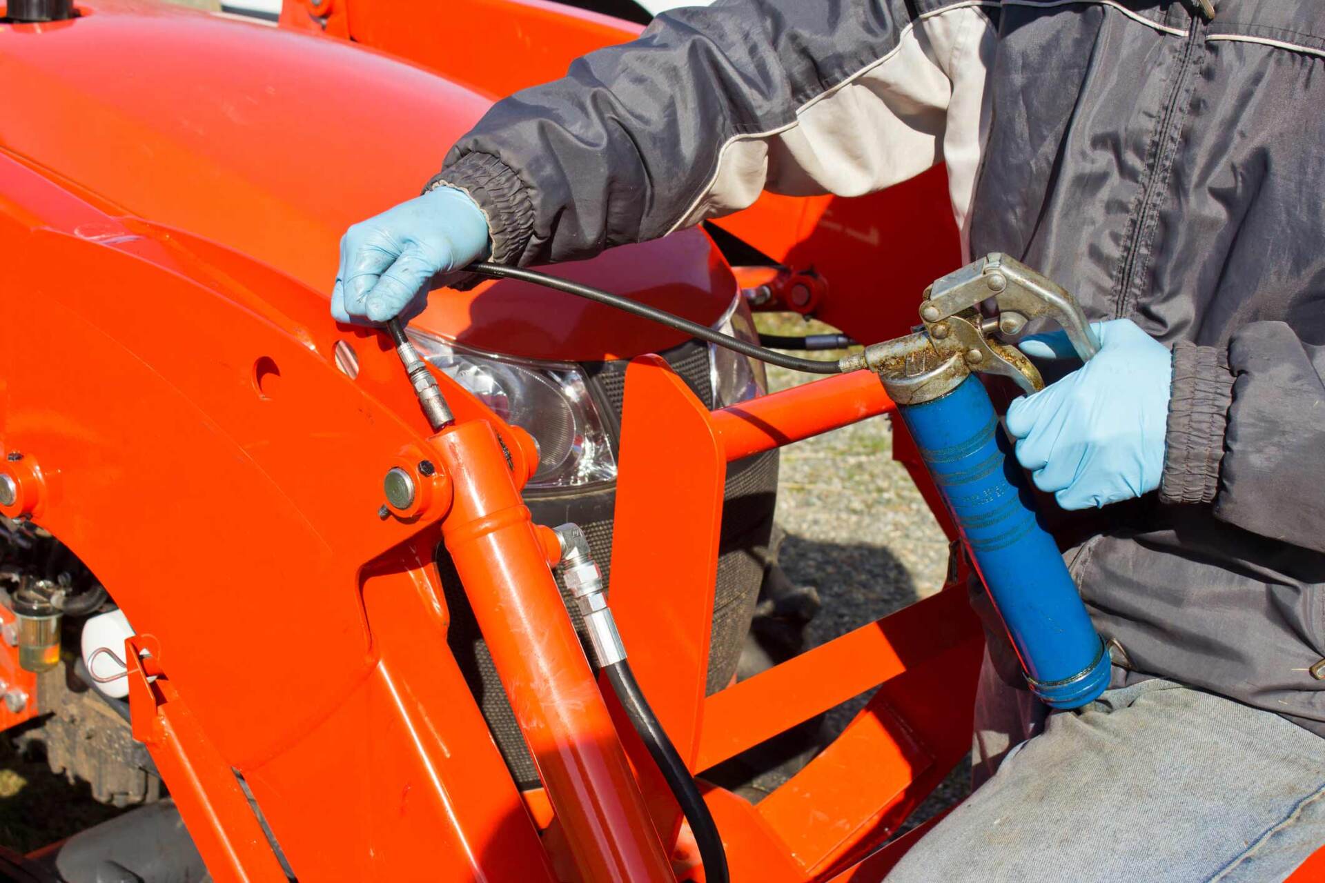 Hydraulic cylinder repair | Port Stephens, NSW | Shire Hoses