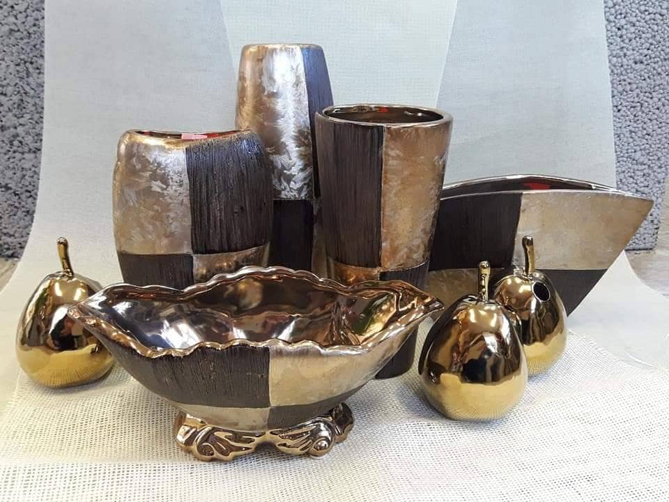 Vazos, vazonai, žvakės, balionai