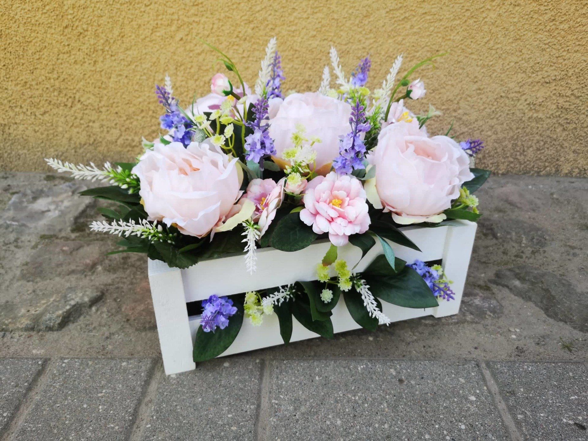 Dirbtinės gėlės, kompozicijos