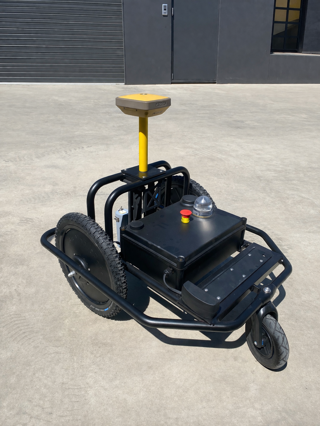 Light tester robot for apron flood testing to ensure compliance