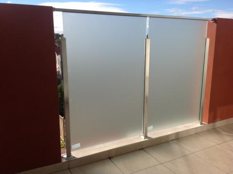 Private Screen in Balcony — Hampton, VIC — Bayside Balustrades