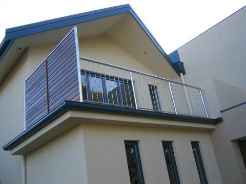 Round Tube With Vertical Tube Infills — Hampton, VIC — Bayside Balustrades