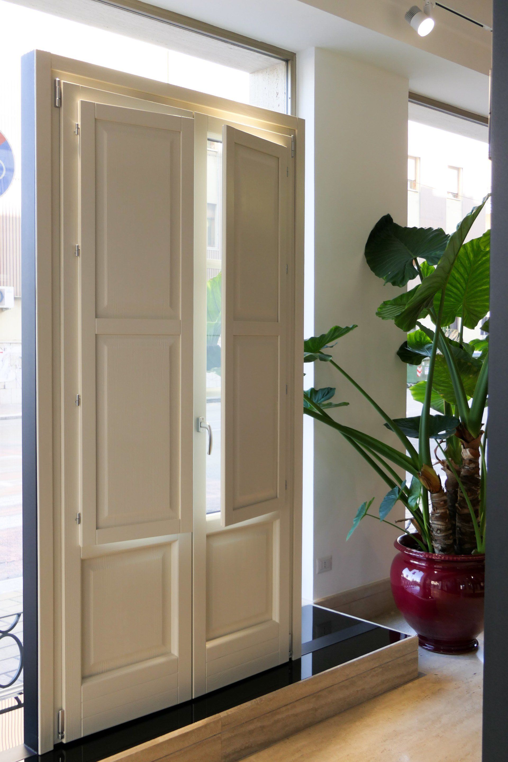 porte con battenti apulia infissi taranto