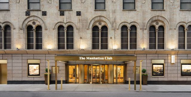 manhattan club dress code Dress Codes in New York Clubs: Will This Get Me In?