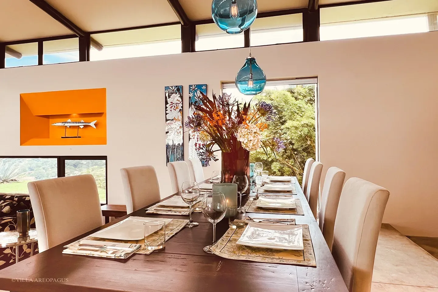 photo dining room VIlla Areopagus