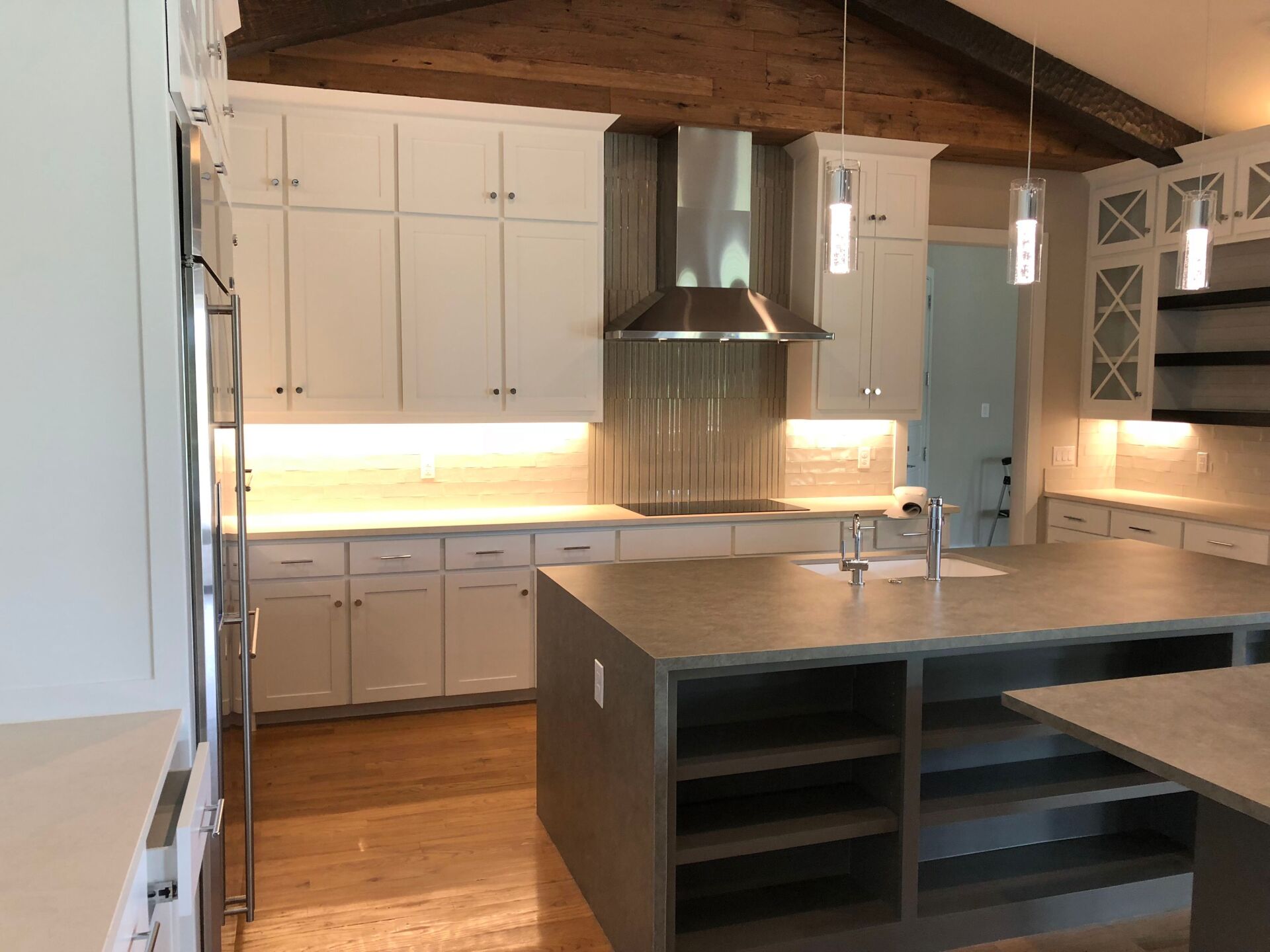 residential & commercial cleaning services