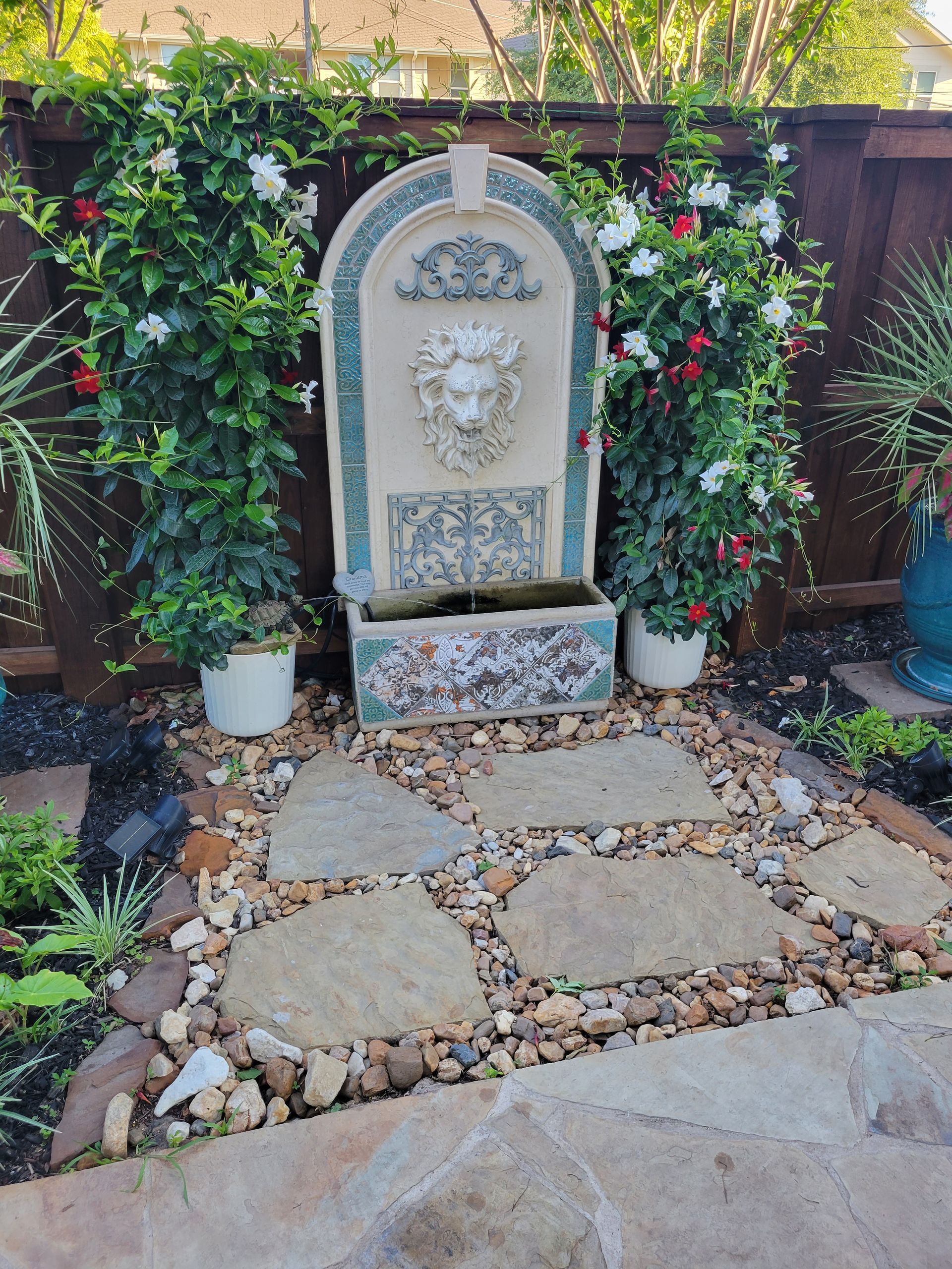 Flagstone hardscapes