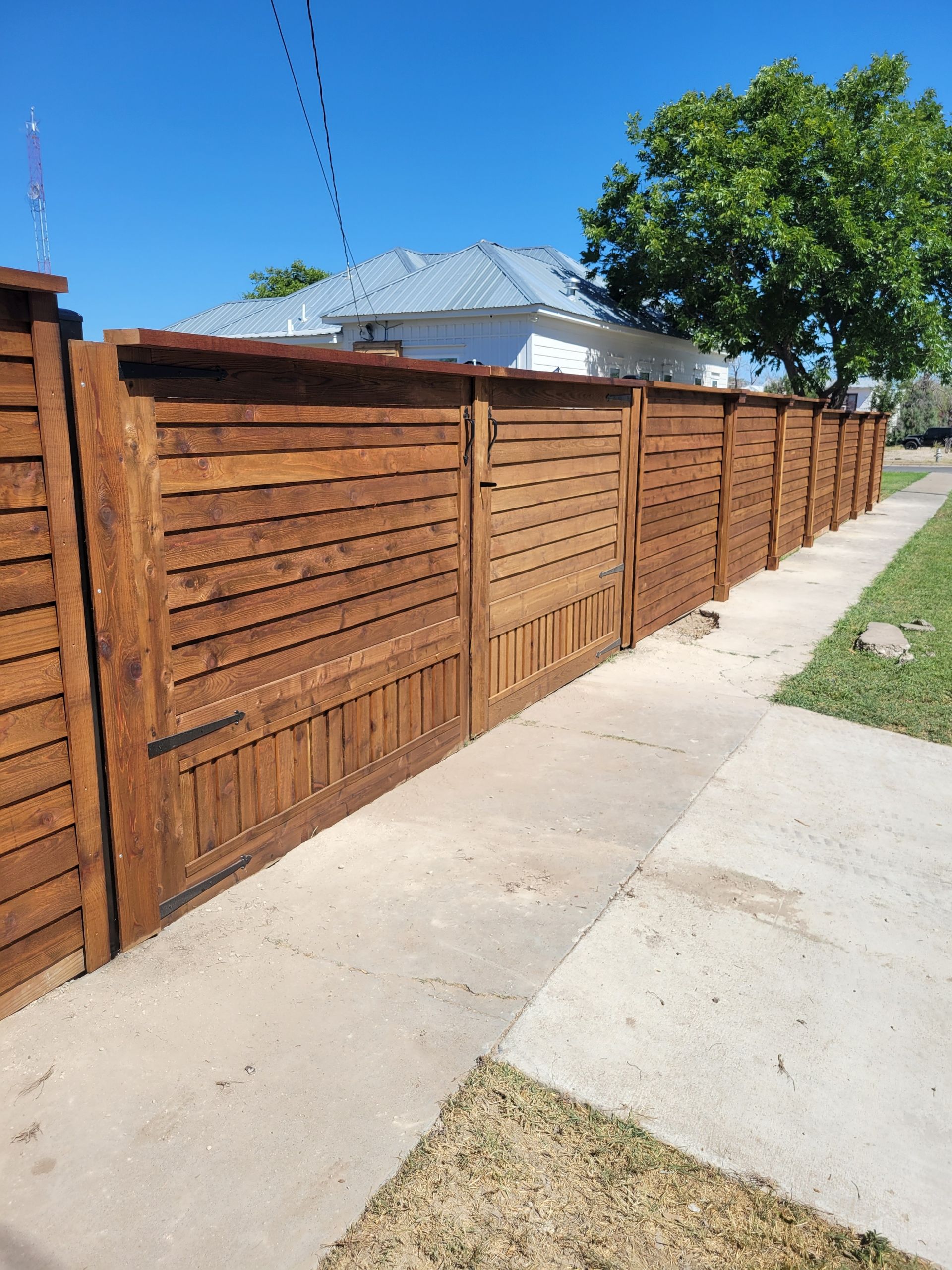 Custom horizontal fence and gates