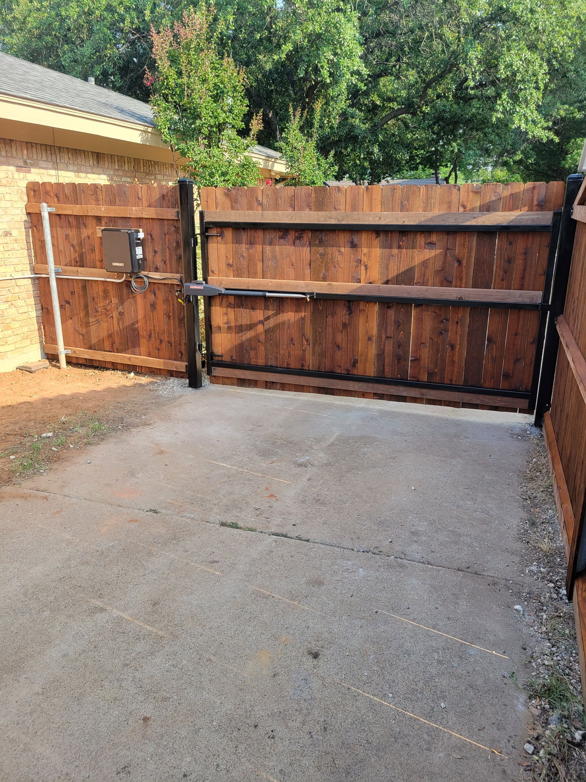 Metal frame gate with wood front