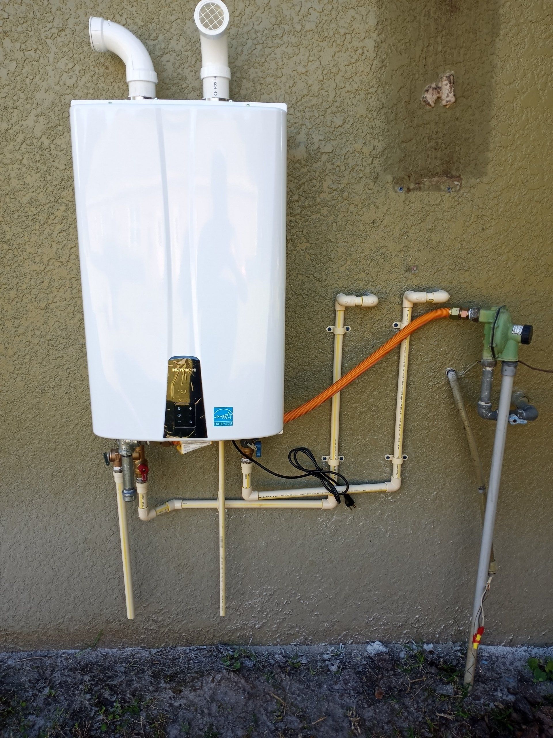 Water Heater Installation | Land O Lakes, FL | Brooks Plumbing