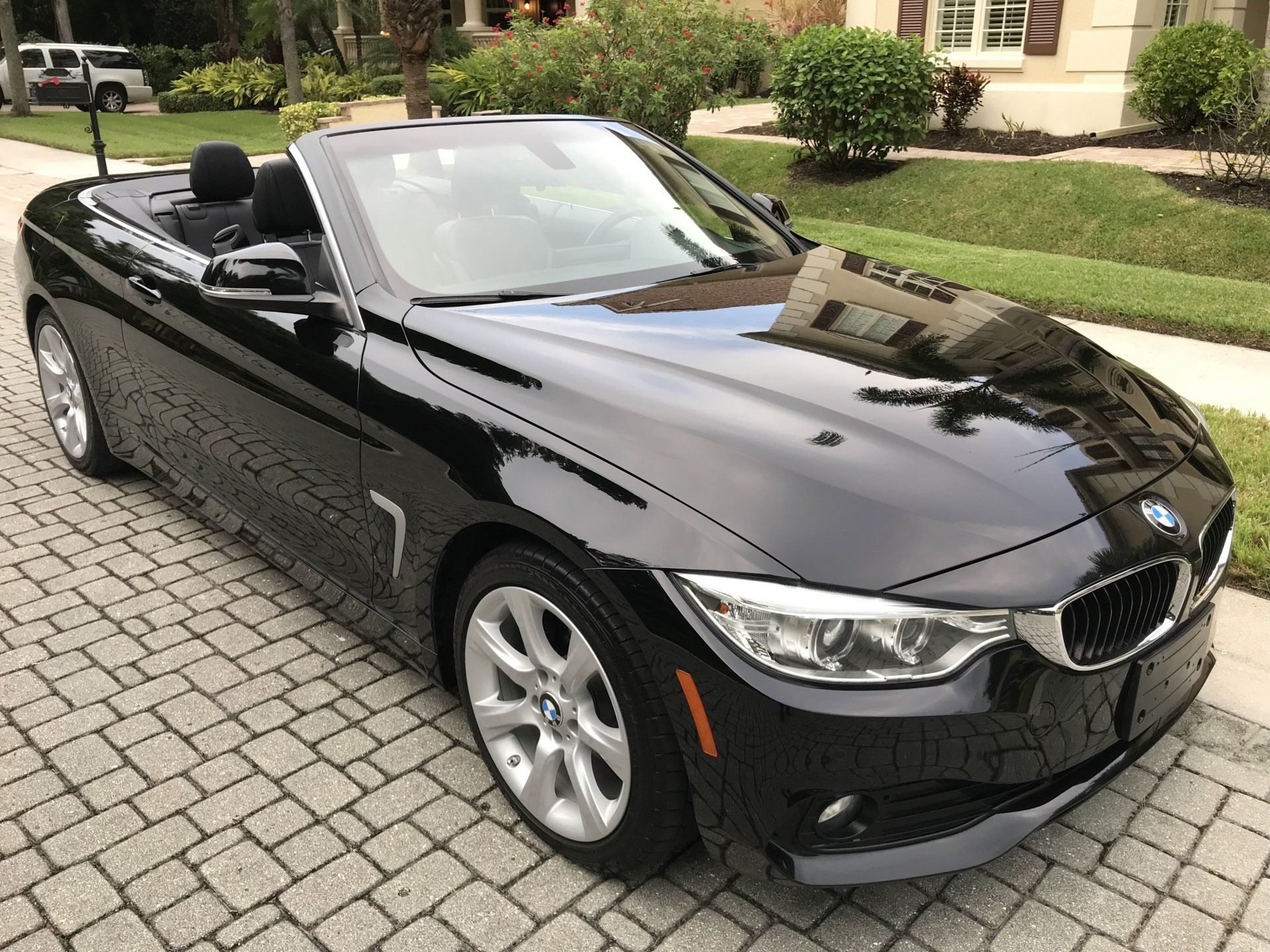 Car Compartment — Naples, FL — Quarry Motors