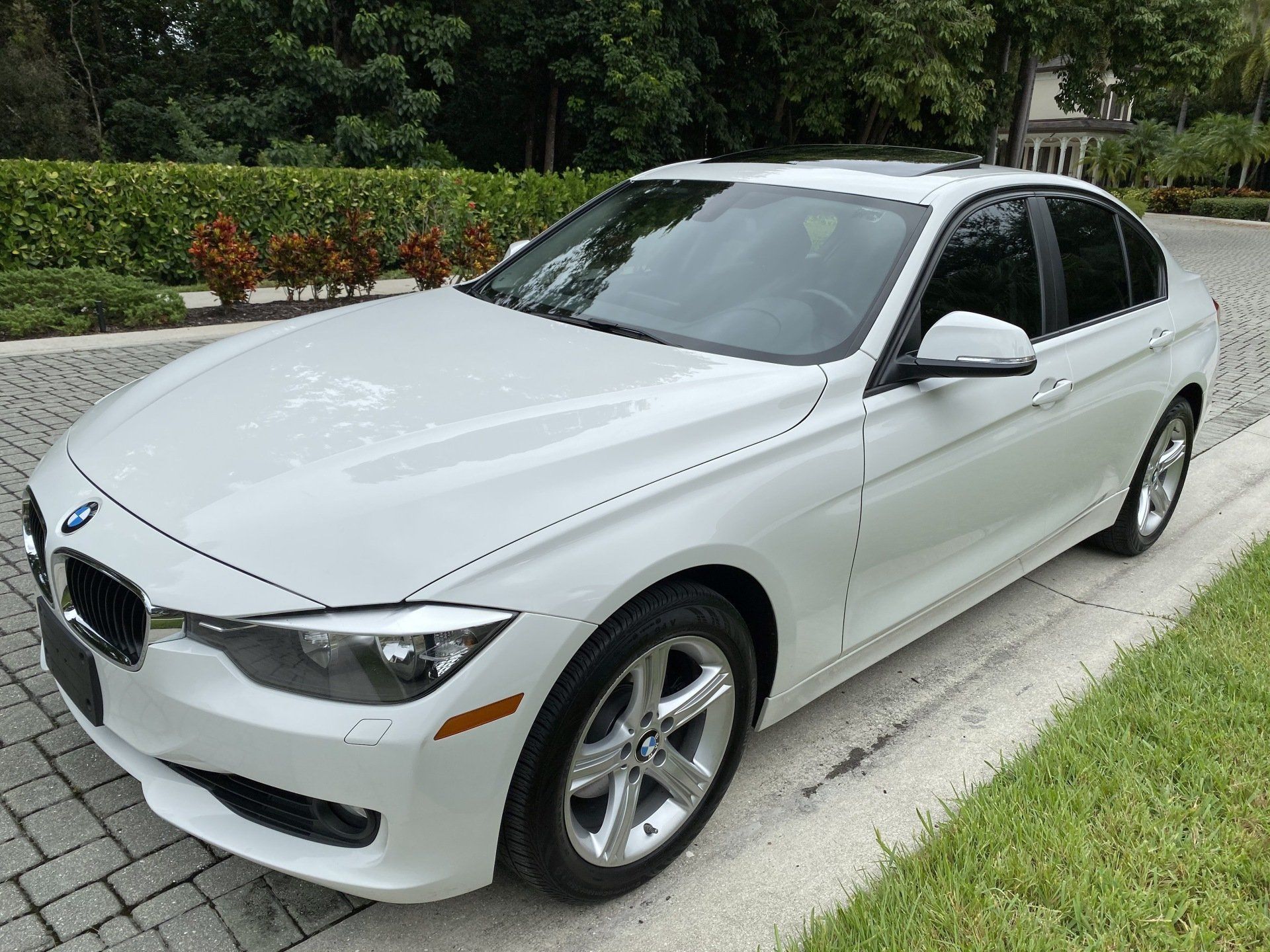 Damage Car — Naples, FL — Quarry Motors