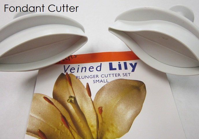 Fondant Veined Lily Plunger Cutter | Delicious Creations near Chicago in Hickory Hills, IL