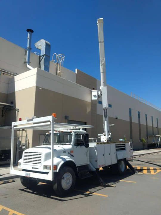 Grúas Eleven - Grúas industriales para descarga