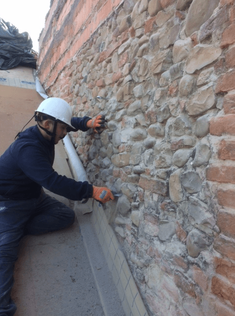 Ristrutturazione muro