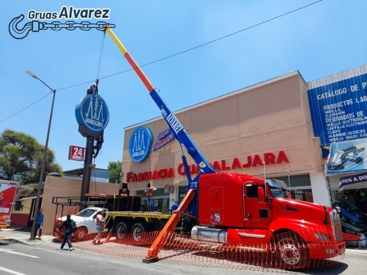 GRÚAS INDUSTRIALES ALVAREZ