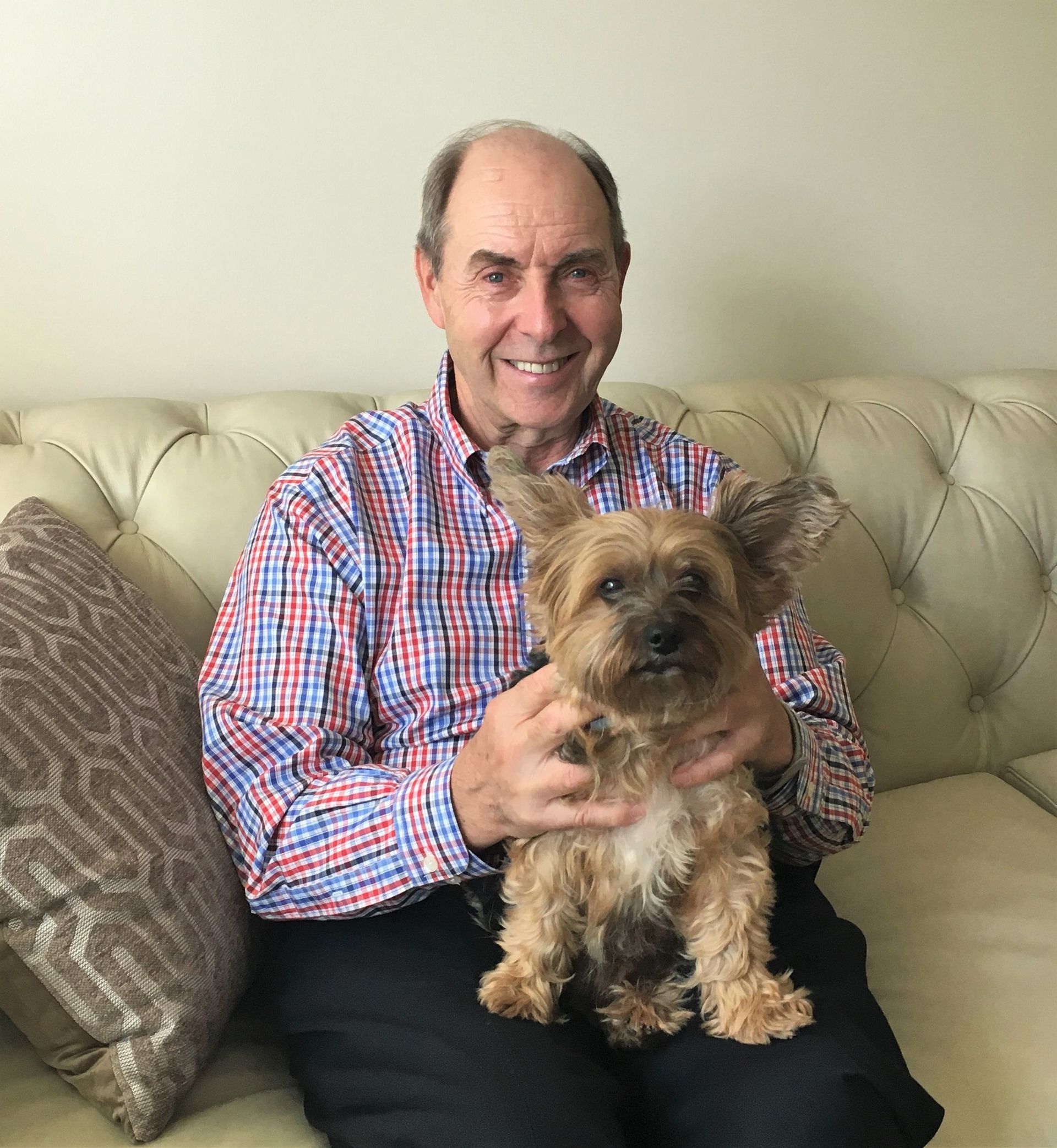 Senior Living Home — Happy Women in Glenview, IL