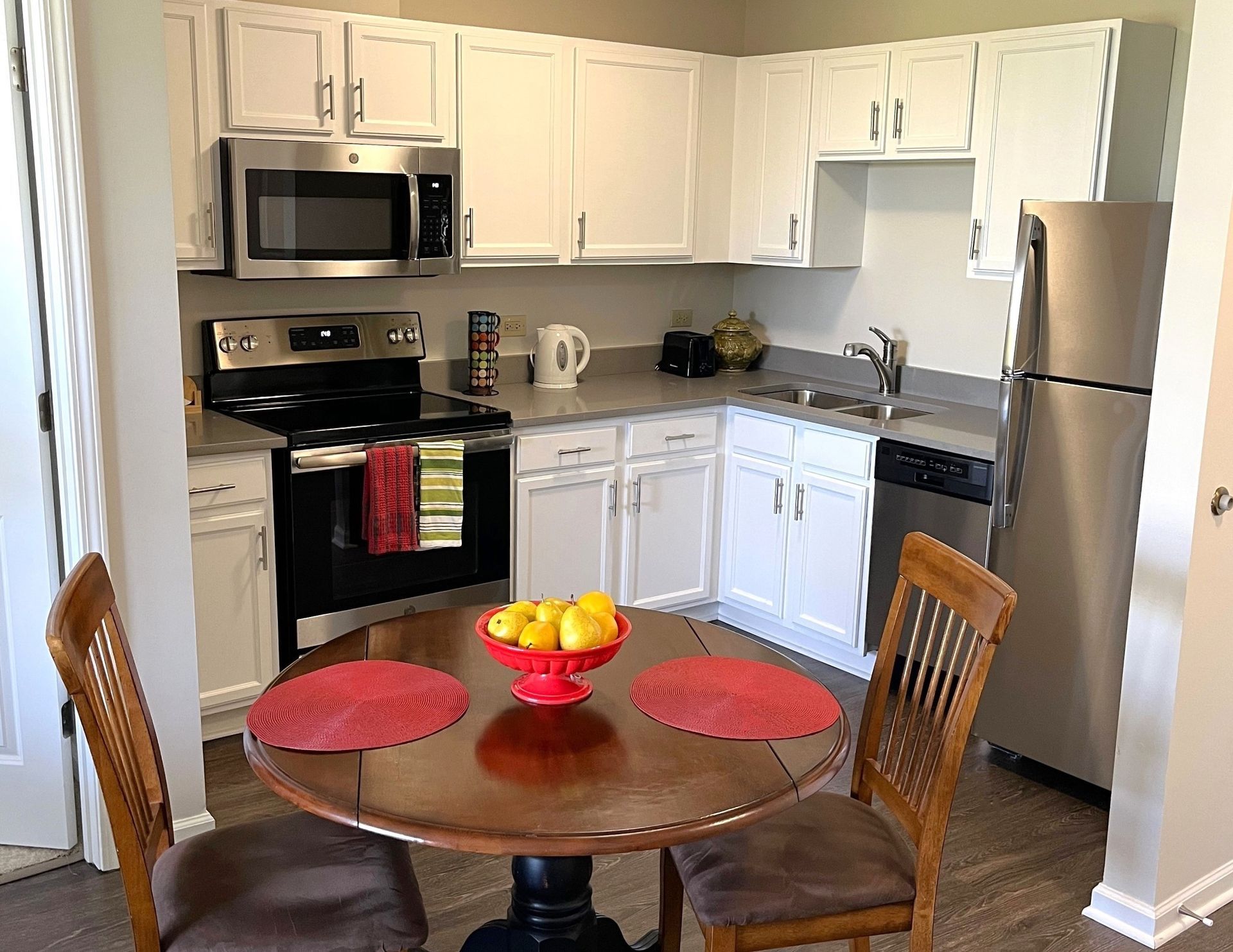 Retirement Home Care — Kitchen  in Glenview, IL