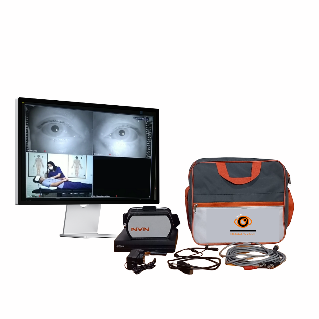 Un monitor de computadora está al lado de una bolsa.