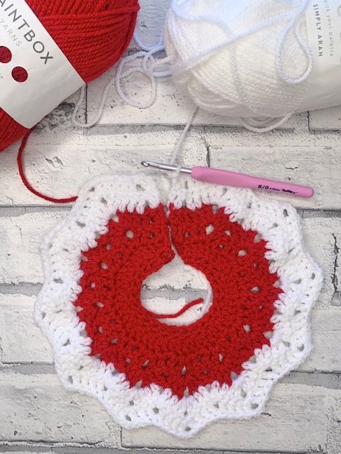 Crochet Christmas Tree Skirt - Rows 1-6
