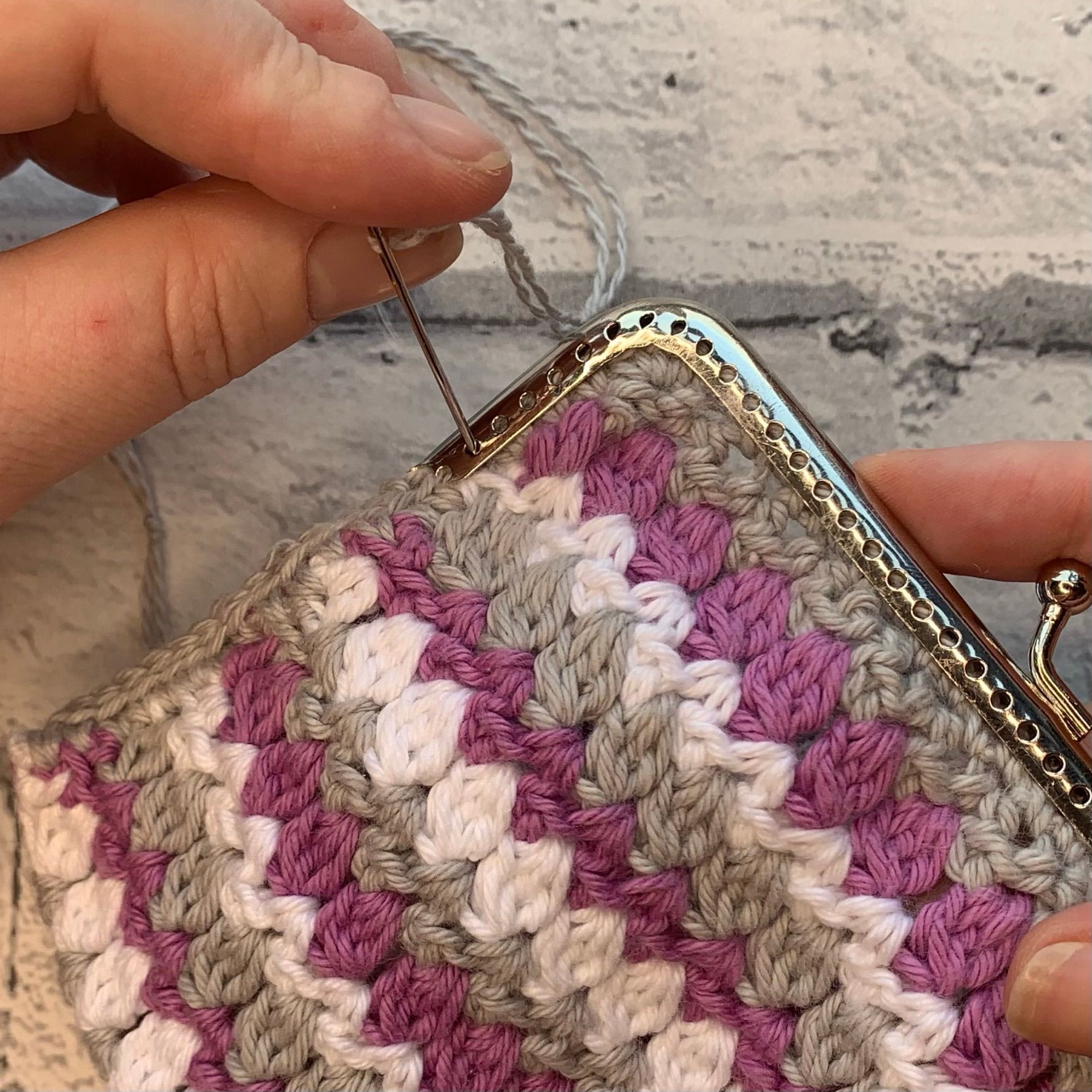 How to sew on a purse frame