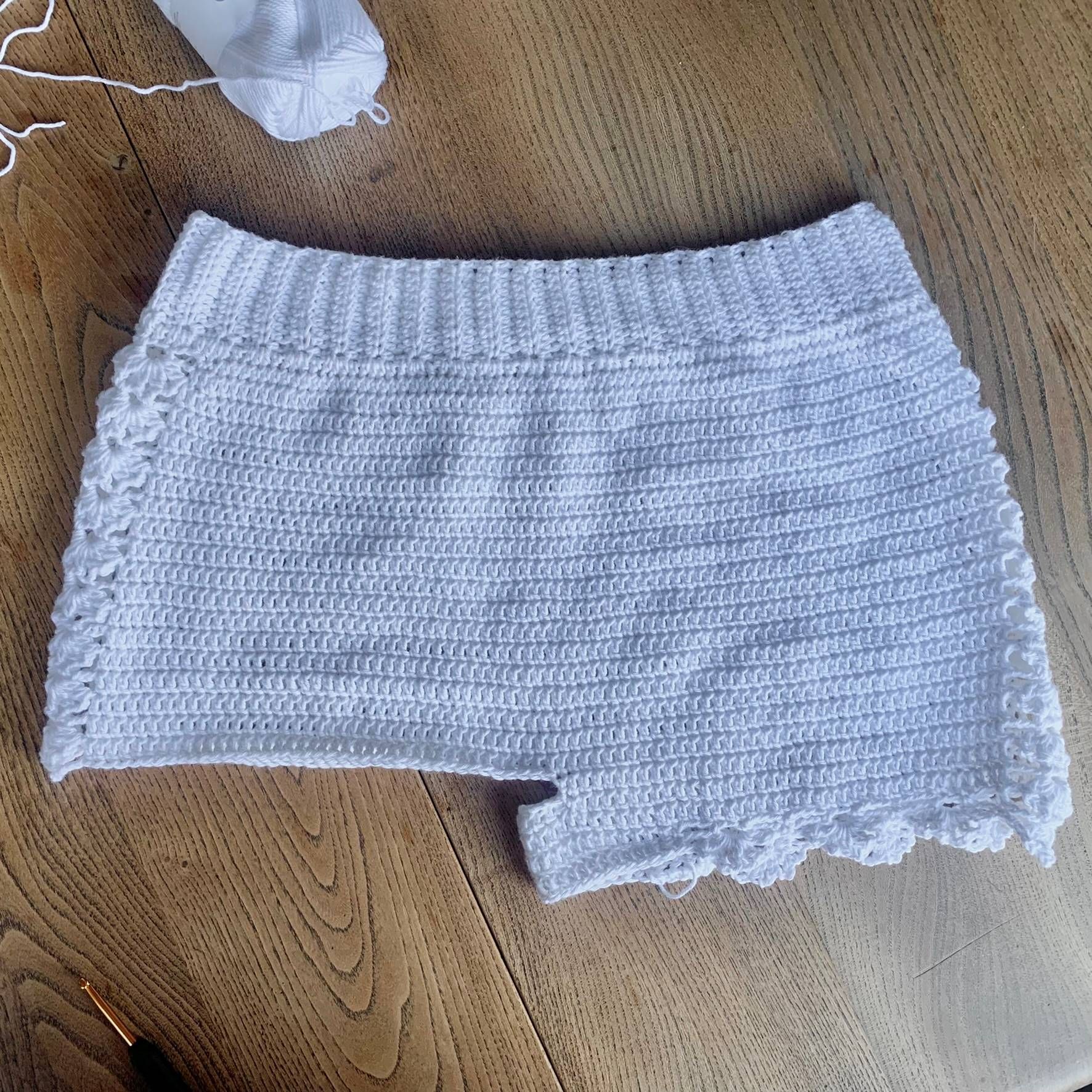Crochet Shorts Pattern free