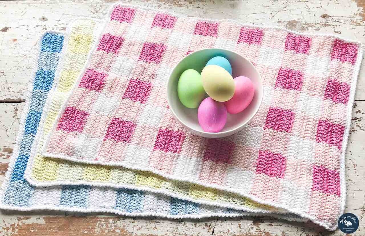 Spring Crochet Gingham Placemats