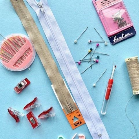 How to sew a zipper to yarn for beginners