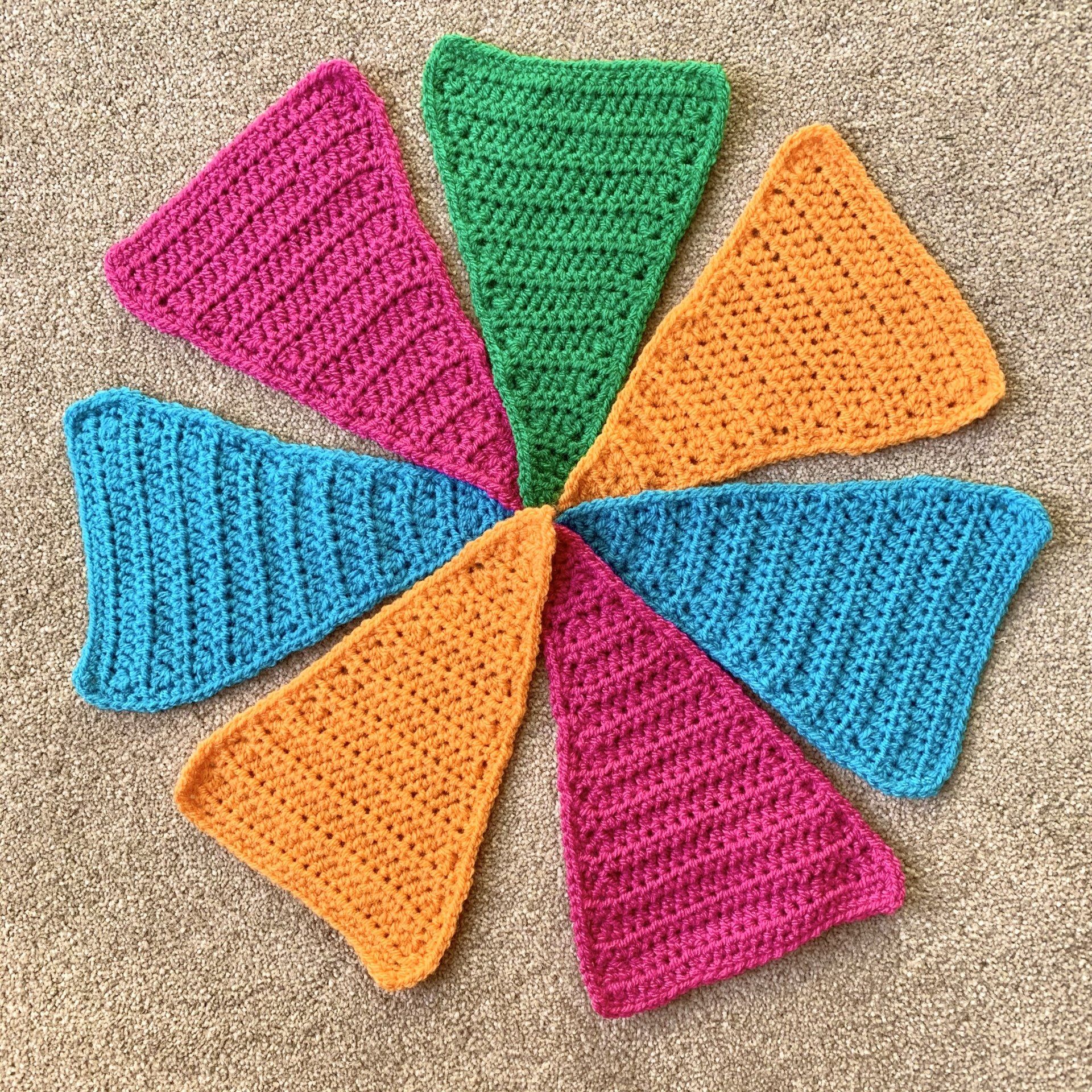 easy crochet bunting free pattern