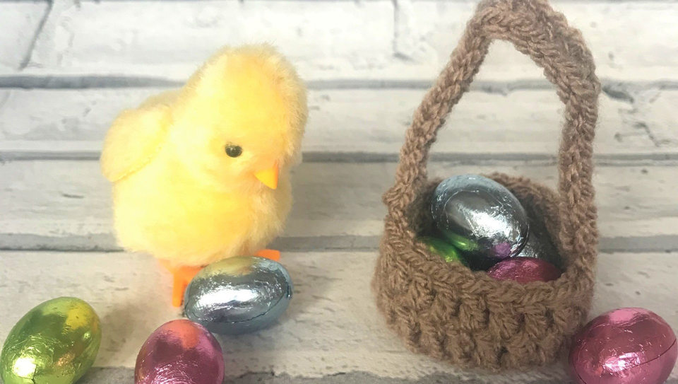 Mini Easter Basket - Beginner Crochet Pattern