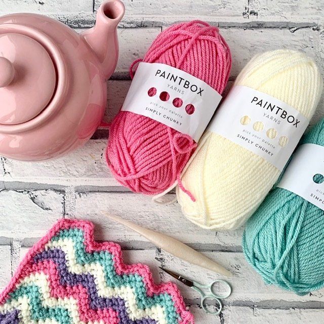 Free Crochet tea cosy pattern