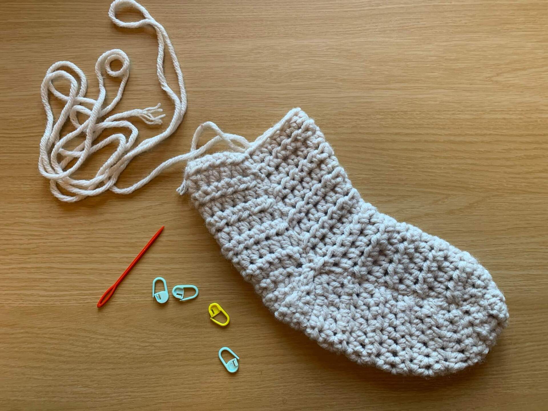 Easy Crochet slipper socks - how to