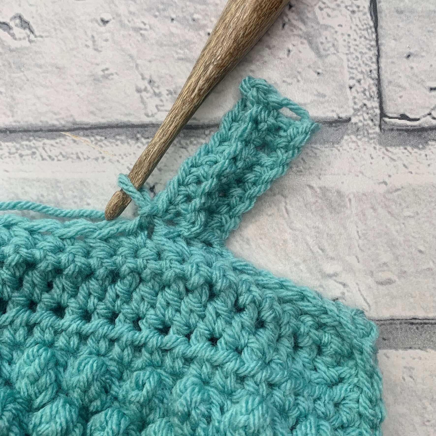 Ribbing - Free crochet hot water bottle cover