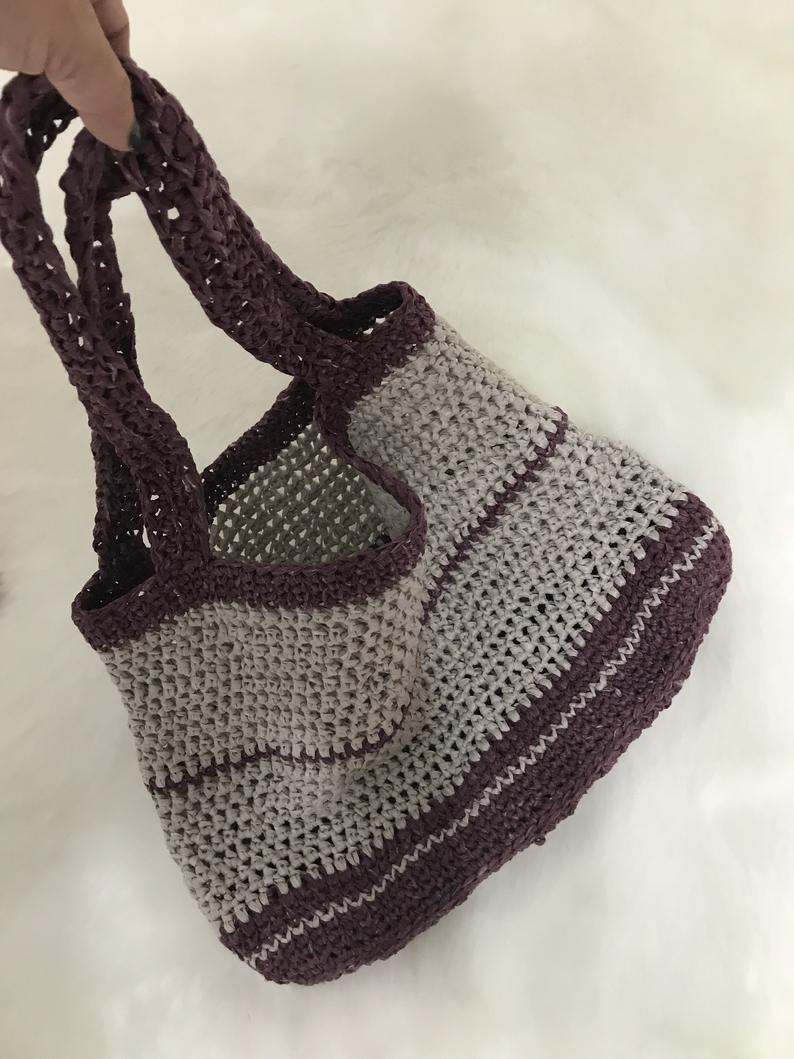 easy crochet bag pattern - danbury tote bag