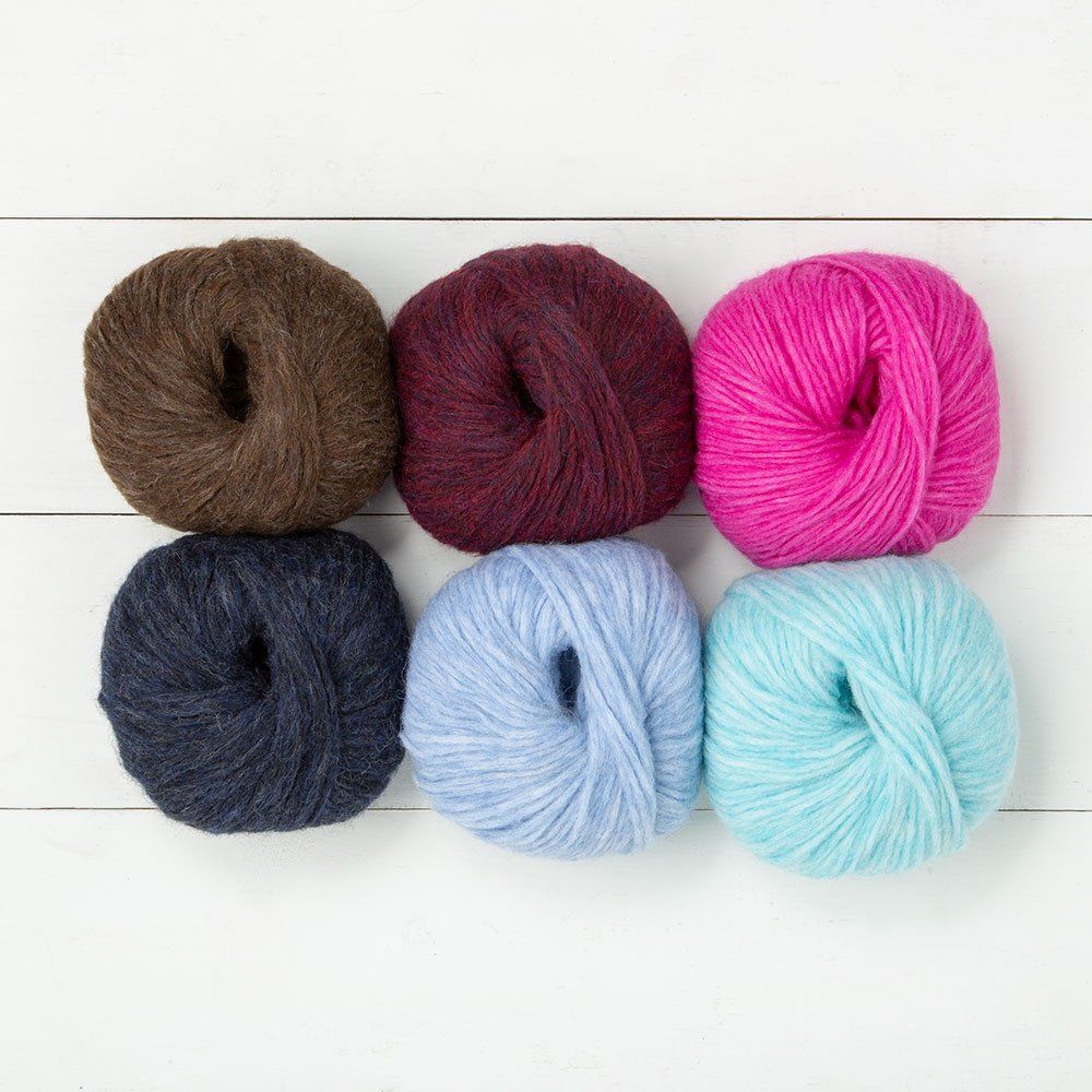 WeCrochet Wonderfluff Yarn Review Cosy Rosie Crochet