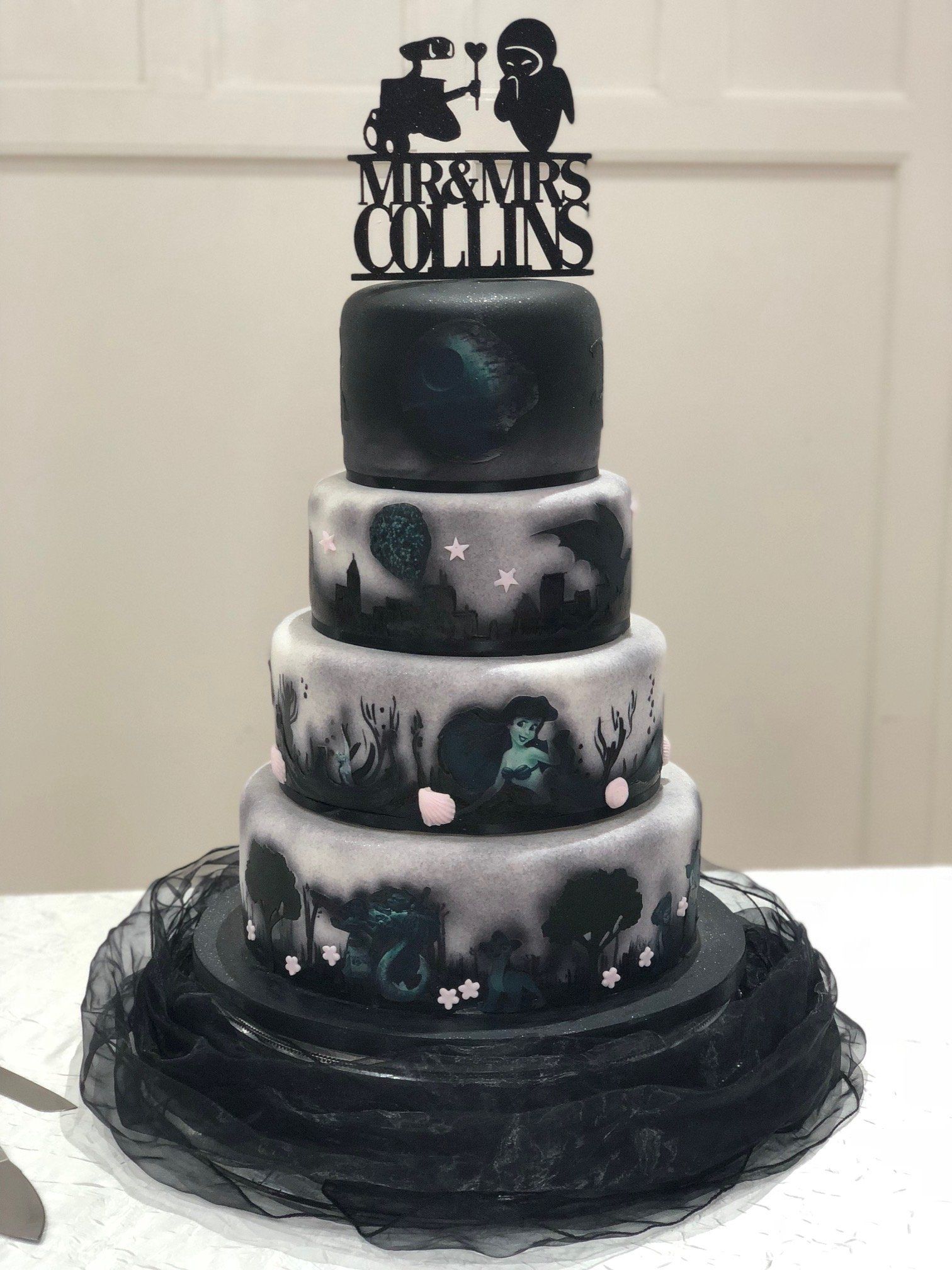 Black and White Wedding Cake