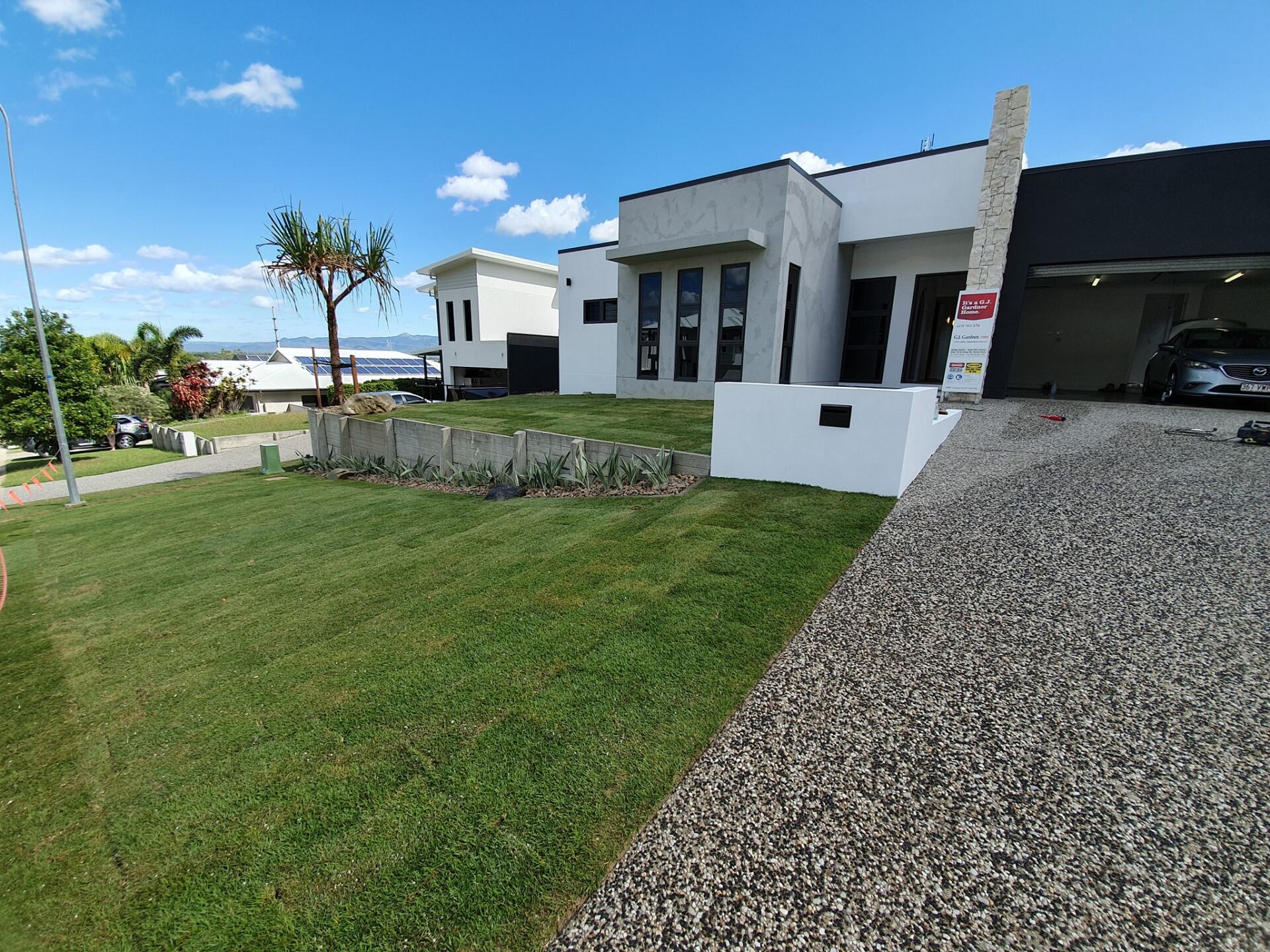 Residential Lawn — Lynams Landscapes Pty Ltd in Jensen, QLD