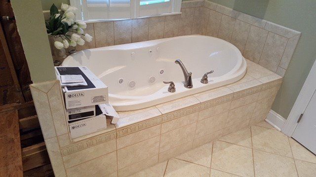 Large Bathtub — Greensburg, PA — Ruggiero Kitchen, Bath & Flooring Design Studio