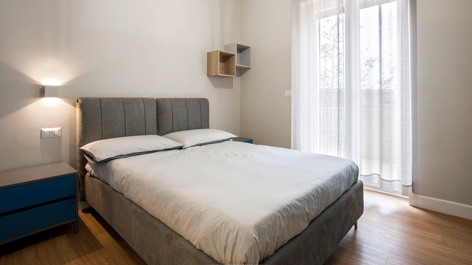 Raven Color Bed and Breakfast a Roma Tuscolana