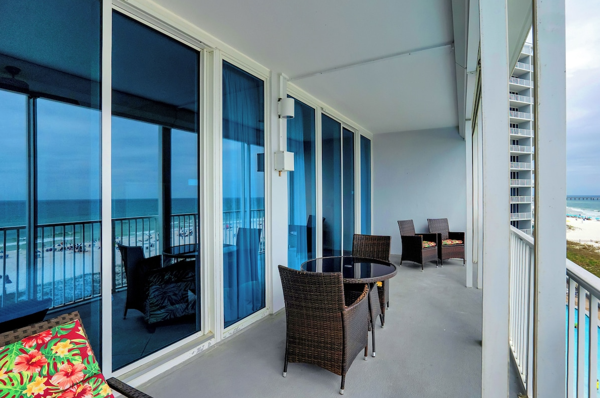 Balcony 