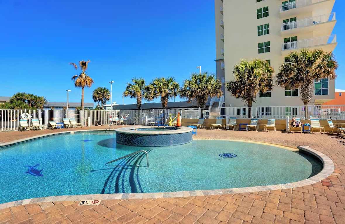 Outdoor pool 