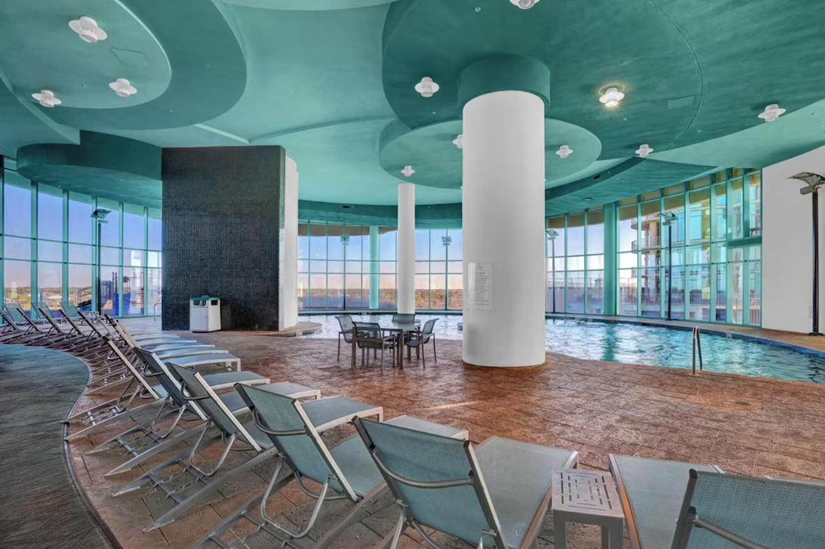 indoor pool 