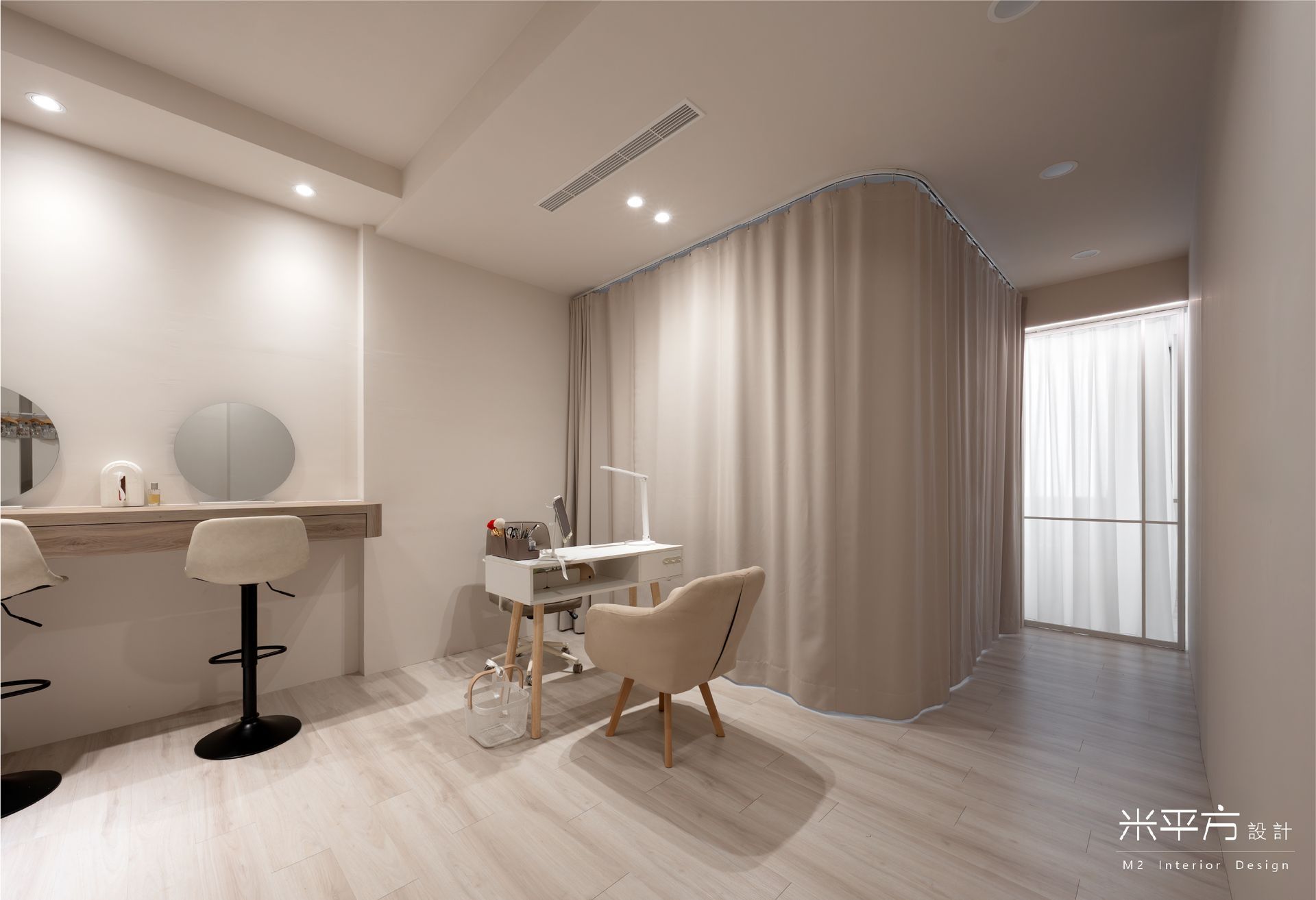 Auni Salon 奧倪美學|霧眉沙龍|手繪美甲|米平方空間設計 - 台南店面設計 / 台南商業空間設計 / 霧眉工作室裝潢 / 美甲工作室裝潢
