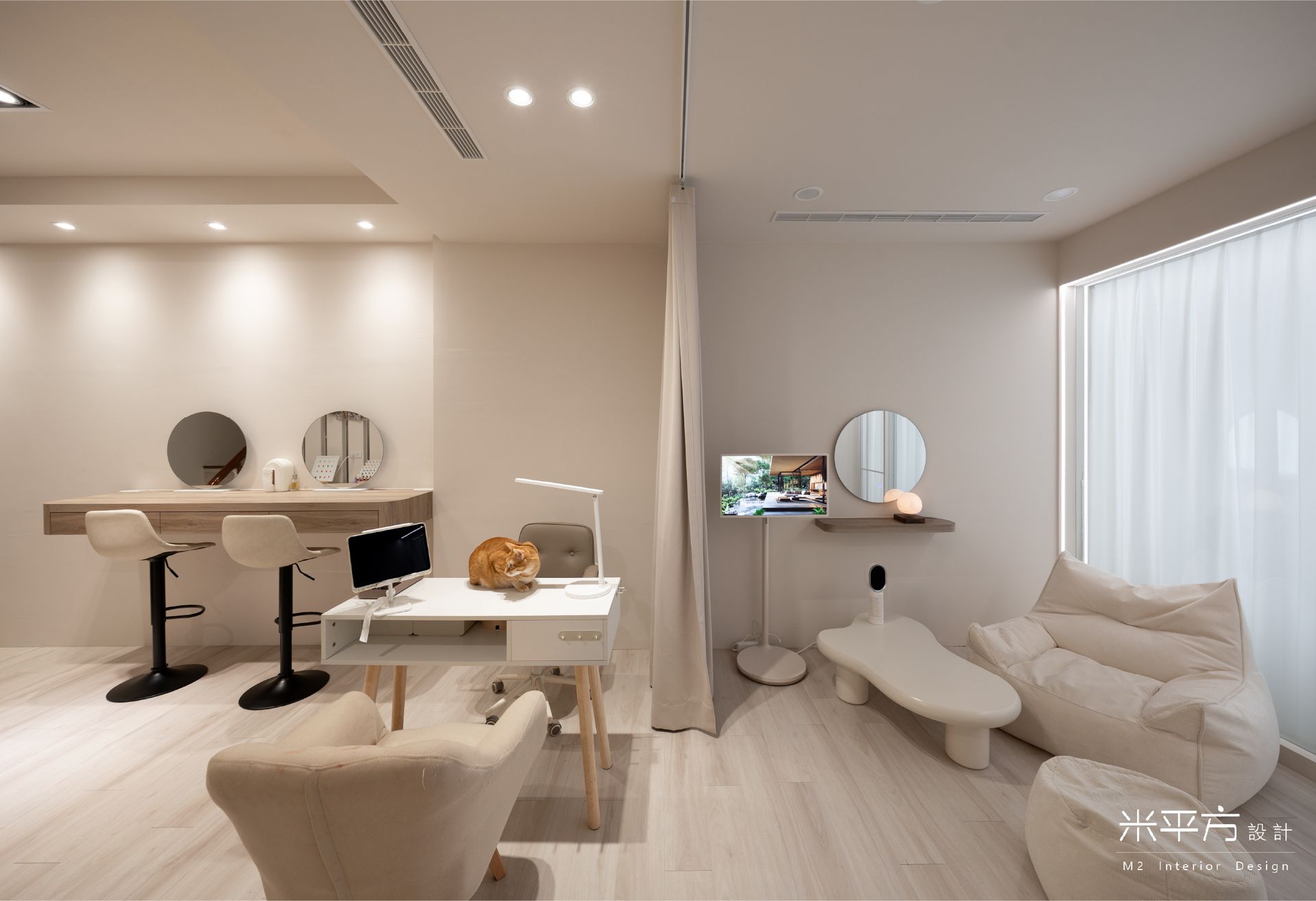 Auni Salon 奧倪美學|霧眉沙龍|手繪美甲|米平方空間設計 - 台南店面設計 / 台南商業空間設計 / 霧眉工作室裝潢 / 美甲工作室裝潢