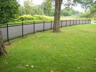 A Black Fence – Pittsfield, MA - New England Fence