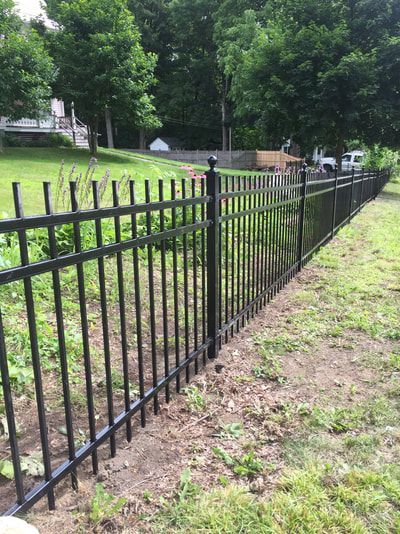 A Traditional Metal Fence – Pittsfield, MA - New England Fence