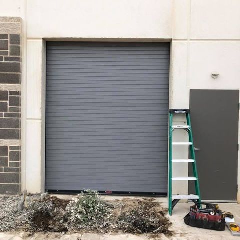 Dallas Garage Door Repair - A Front View Of Newly Repaired Garage Doors in Dallas/Fort Worth, TX