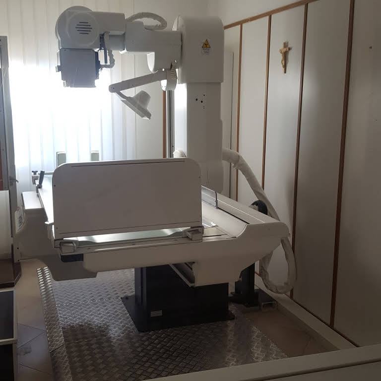 attrezzatura medica per esami di radiologia