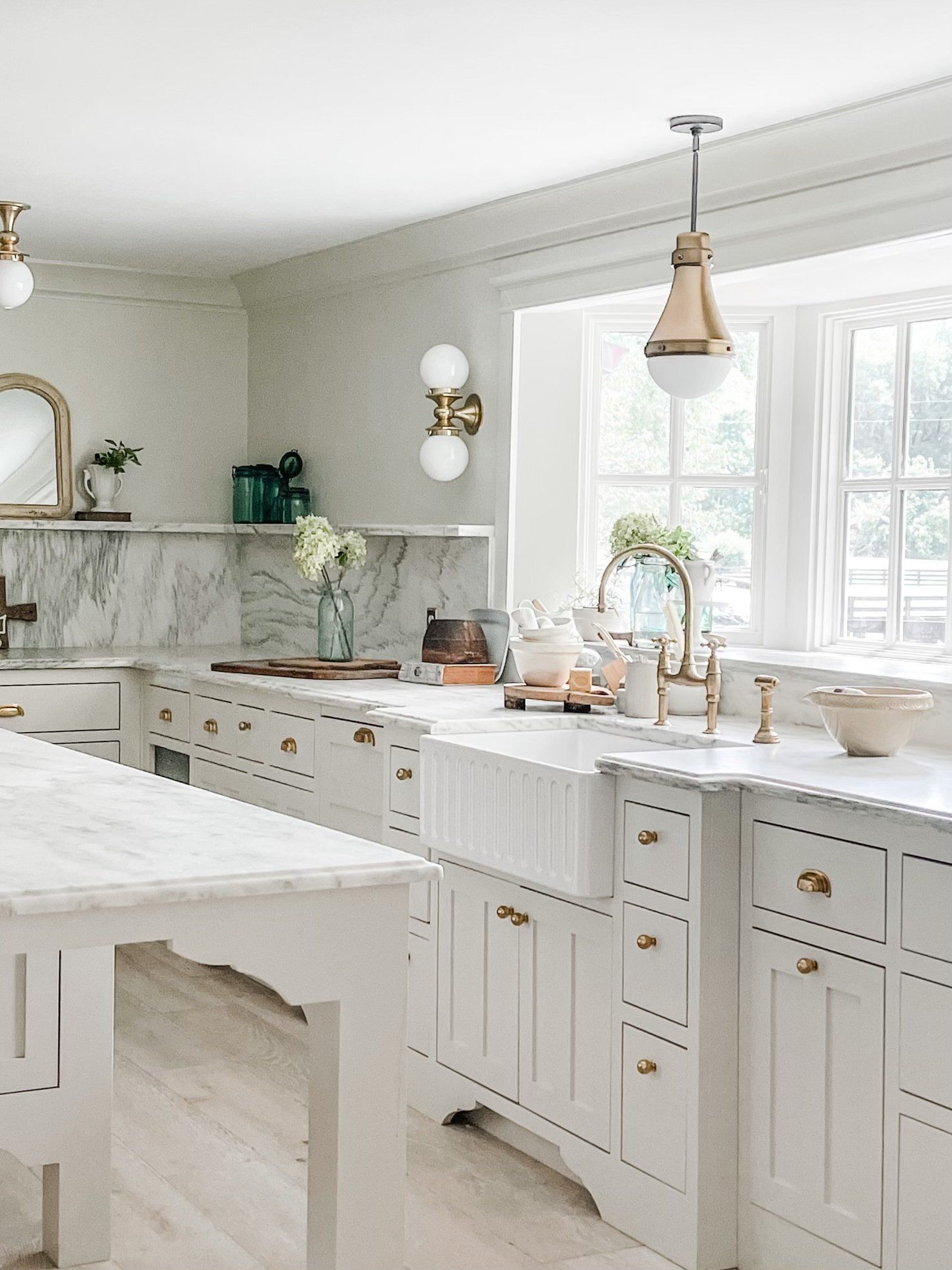 modern quartzite kitchen countertops
