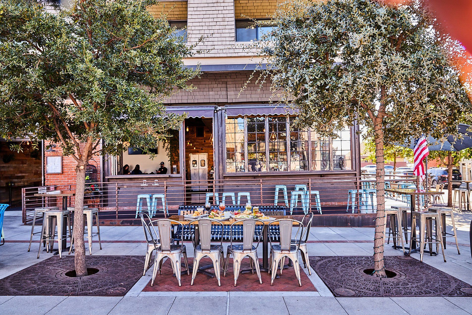 Curbside Restaurant — La Mesa, CA — Curbside Eatery & Drinkery